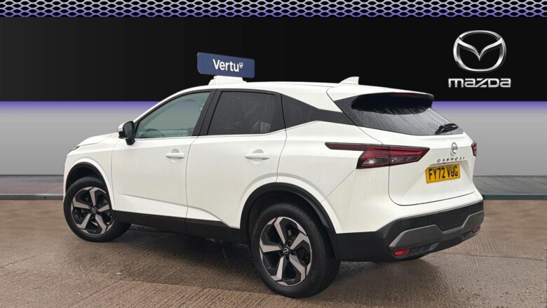 Nissan Qashqai 1.3 DiG-T MH 158 N-Connecta 5dr 4WD Xtronic Petrol Hatchback